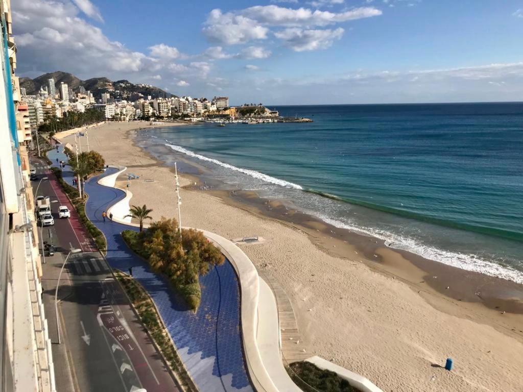Los Fernandos, 1St Line Beachfront Poniente, 2 Bedroom Apartment Ocean Terrace Бенідорм Екстер'єр фото