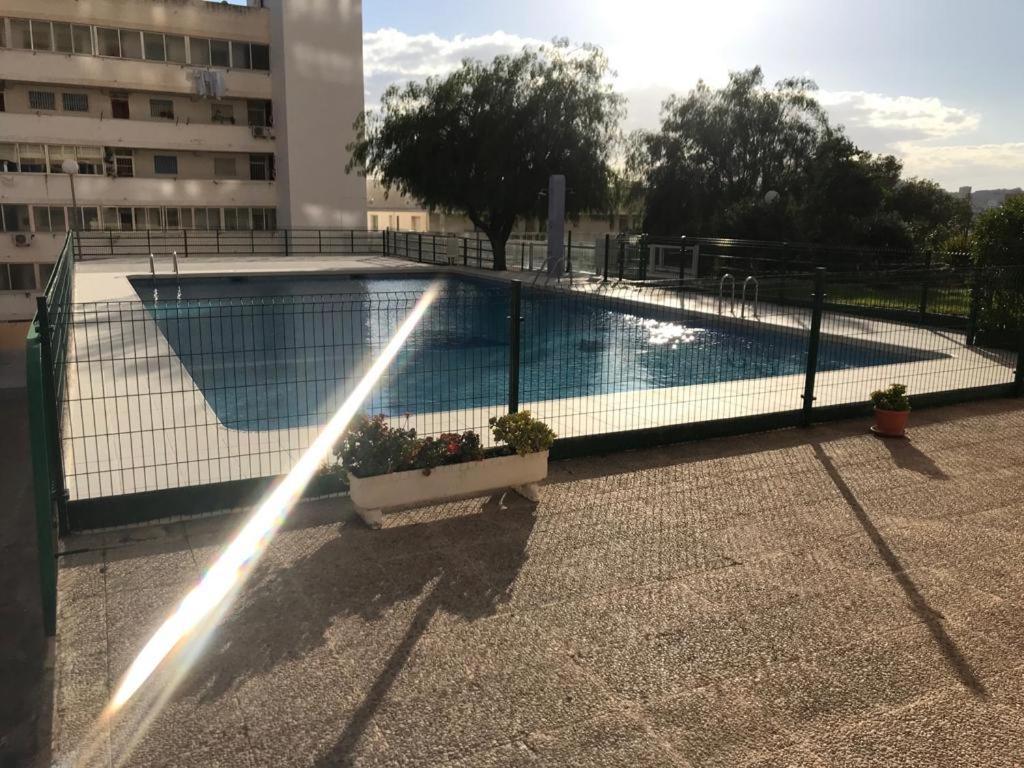 Los Fernandos, 1St Line Beachfront Poniente, 2 Bedroom Apartment Ocean Terrace Бенідорм Екстер'єр фото